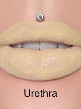 Jeffree star supreme gloss in urethra